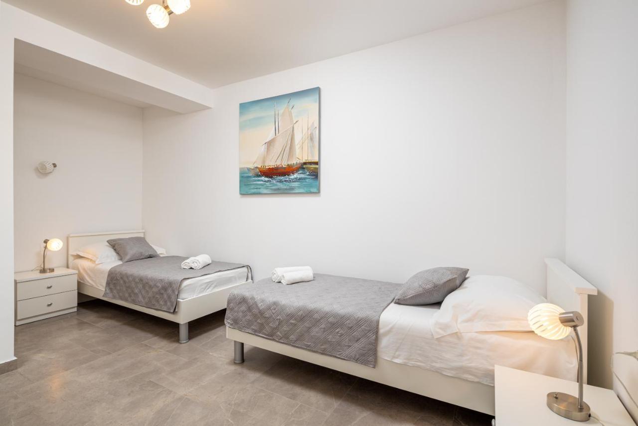 Apartment Navika أوميس المظهر الخارجي الصورة