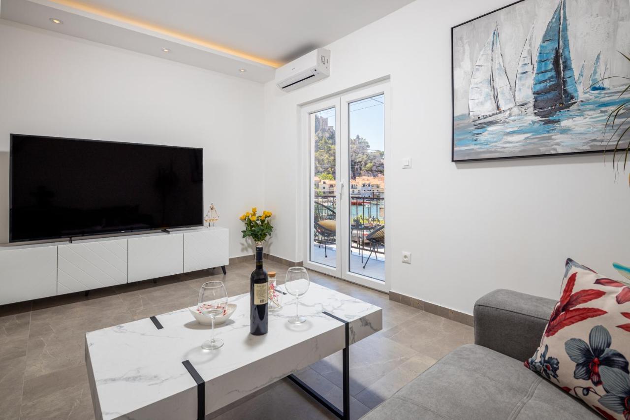 Apartment Navika أوميس المظهر الخارجي الصورة