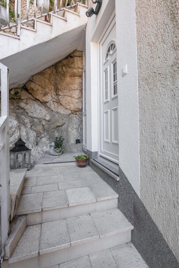 Apartment Navika أوميس المظهر الخارجي الصورة